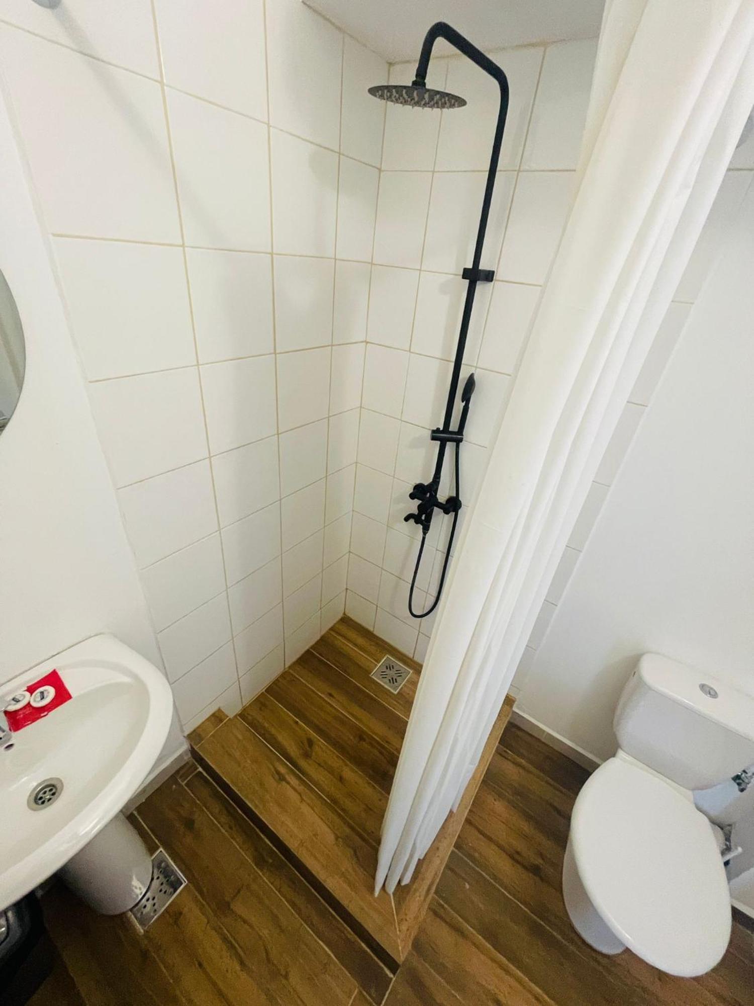 Urban Suites Яш Екстериор снимка